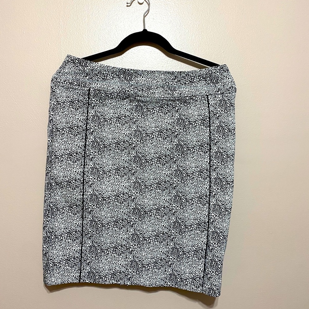 Selma Piping Detail Skirt
